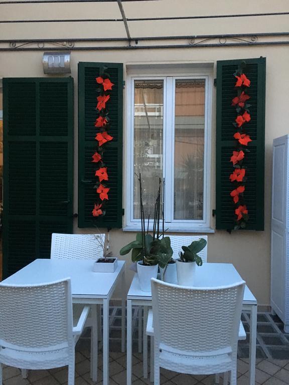 B&B Borgo Marina บอร์ดิเกรา ภายนอก รูปภาพ